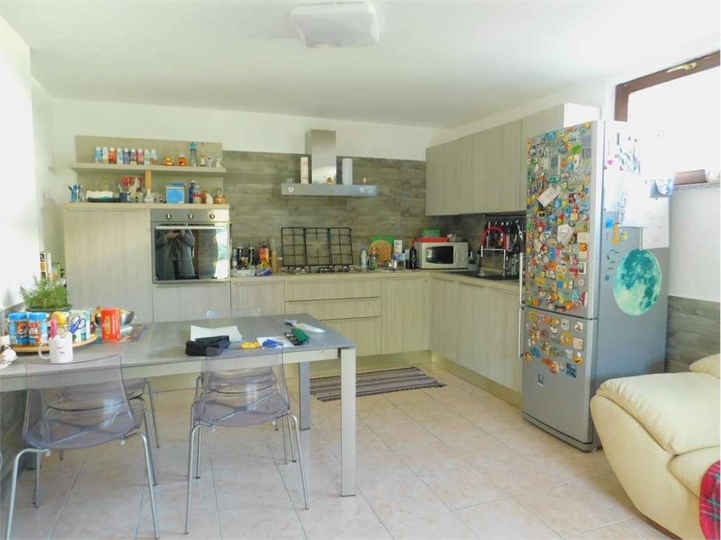 Villa a Casorate sempione in via 2 giugno , 2 - Foto 4