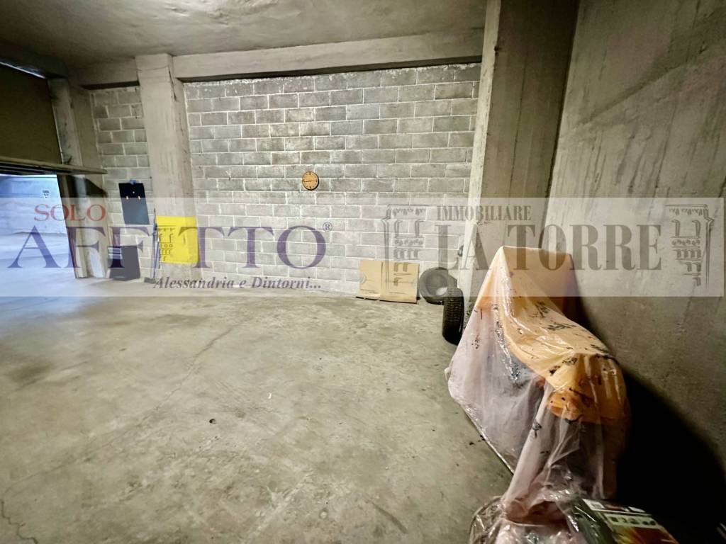 Box / garage a Alessandria in Piazza Giuseppe Garibaldi - Foto 4