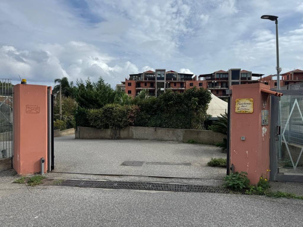 Appartamento a Messina in Via Nazionale - Foto 2