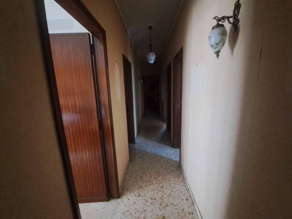 Appartamento a Messina in Via Comunale Santo - Foto 5