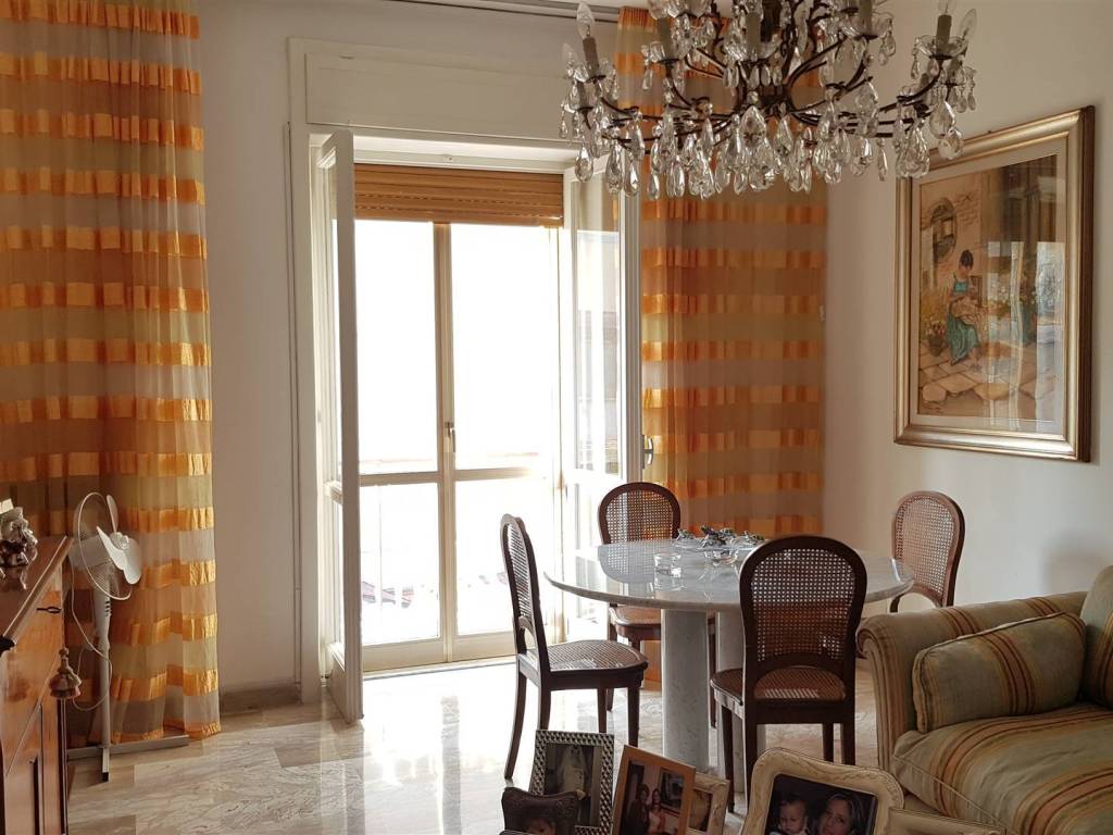 Appartamento a Salerno in Via Posidonia, 145 - Foto 2