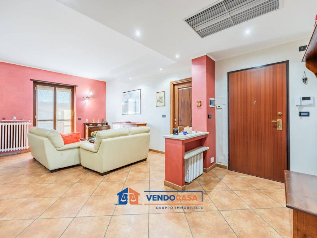 Appartamento a Vinovo in Via Parisetto - Foto 4