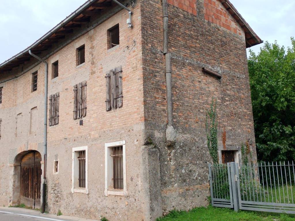 Rustico / casale a San vito di fagagna in Via Nogaredo, 32 - Foto 5