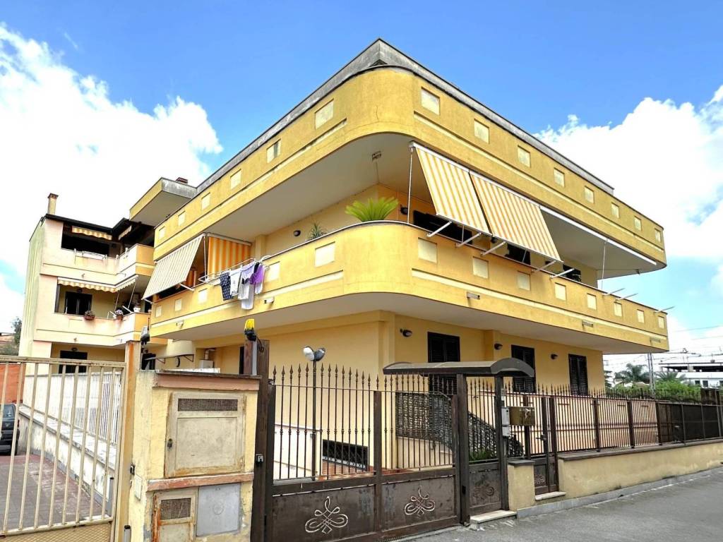 Appartamento a Maddaloni in Via Appia, 275 - Foto 3