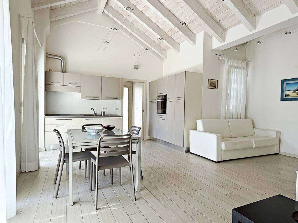 Appartamento a Riccione in Viale Rosolino Pilo - Foto 5