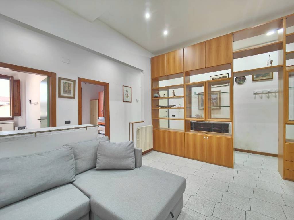 Appartamento a Prato in Via Alessandro Franchi, 19 - Foto 2