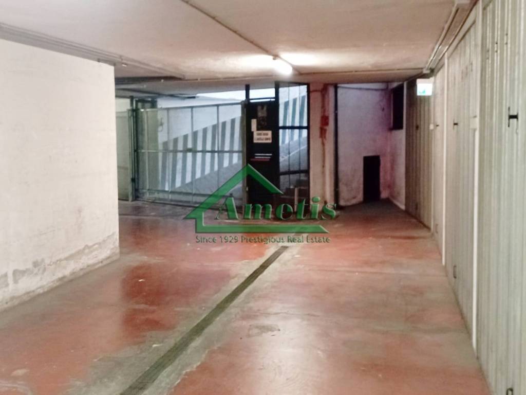 Box / garage a Imperia in via Agnesi - Foto 5
