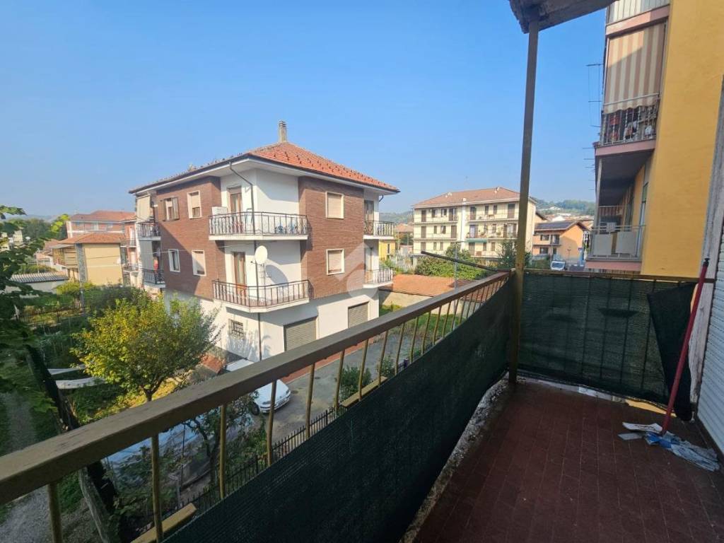 Appartamento a Acqui terme in Via G. di Vittorio, 55 - Foto 2