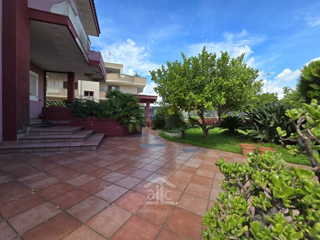 Villa a Cavallino in Via Carlo Poerio 10 - Foto 5