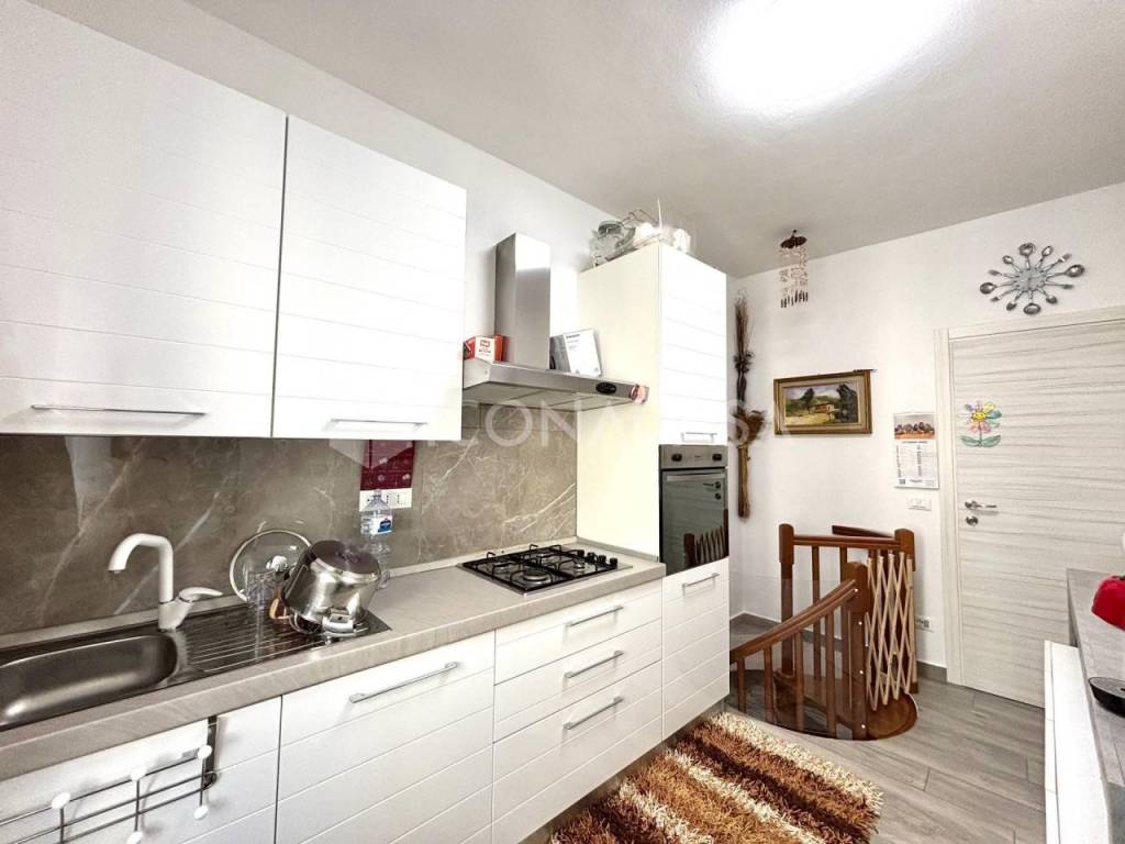 Appartamento a Ponsacco in Via Solferino - Foto 4