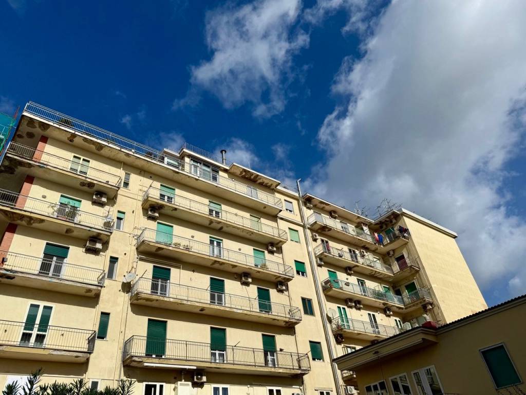 Appartamento a Salerno in Via Lungomare Cristoforo Colombo, 339 - Foto 2