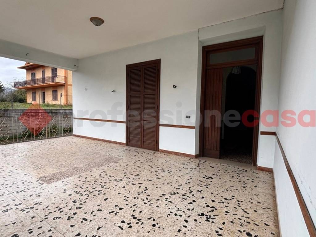 Casa indipendente a Alatri in via fontana collelavena, 18 - Foto 3