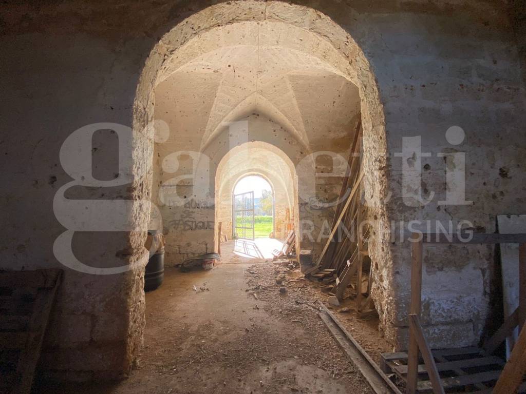 Rustico / casale a Veglie in Via circonvallazione - Foto 4