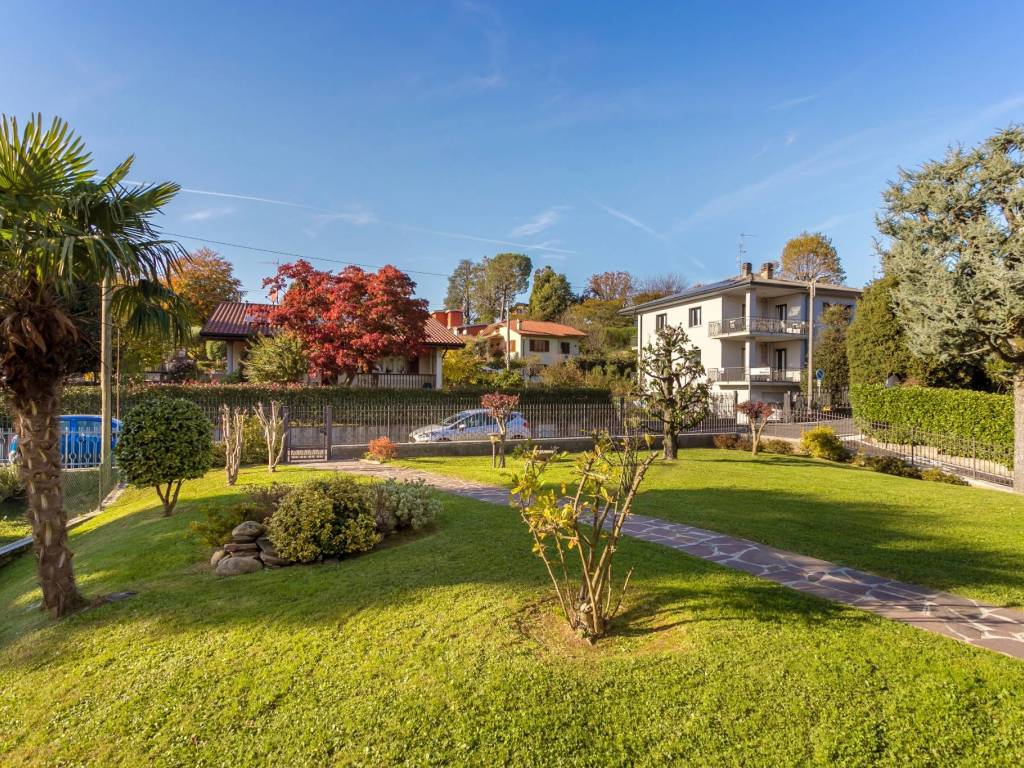 Villa a Caprino bergamasco in Via Roccolino, 29 - Foto 5