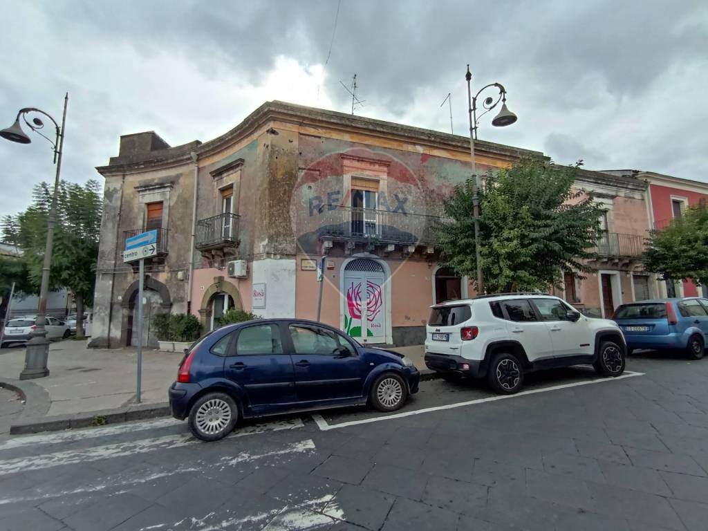Casa indipendente a Aci sant'antonio in Via Vittorio Emanuele, 78 - Foto 2