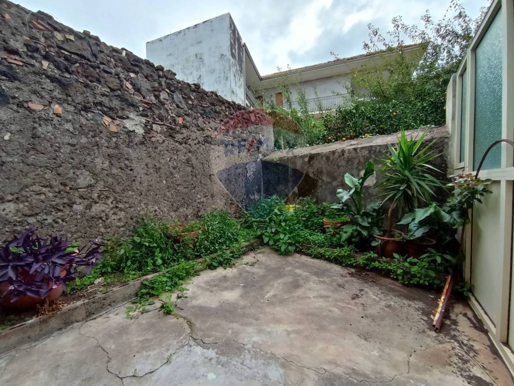 Casa indipendente a Aci sant'antonio in Via Vittorio Emanuele, 78 - Foto 3