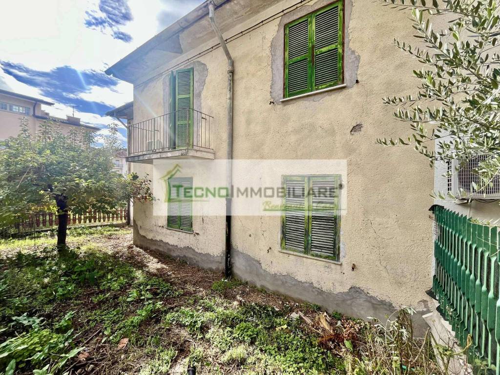 Villa a Pontecorvo in Piazzale Napoli - Foto 2