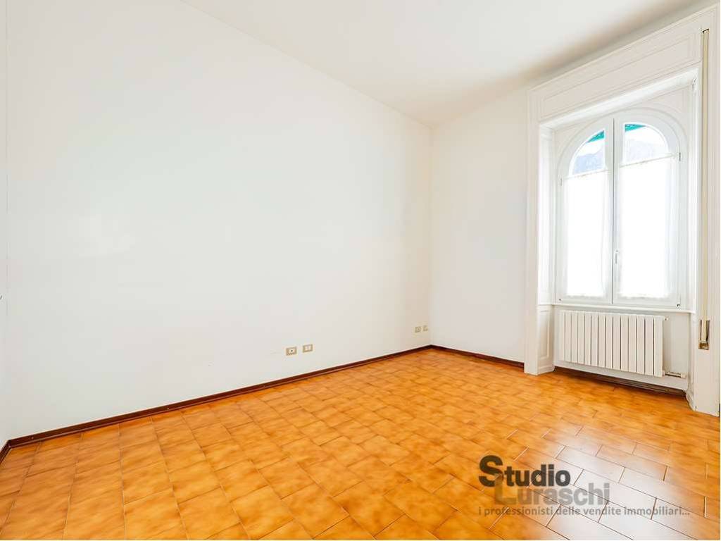 Appartamento a Lecco in Corso Martiri della Liberazione, 95 - Foto 5