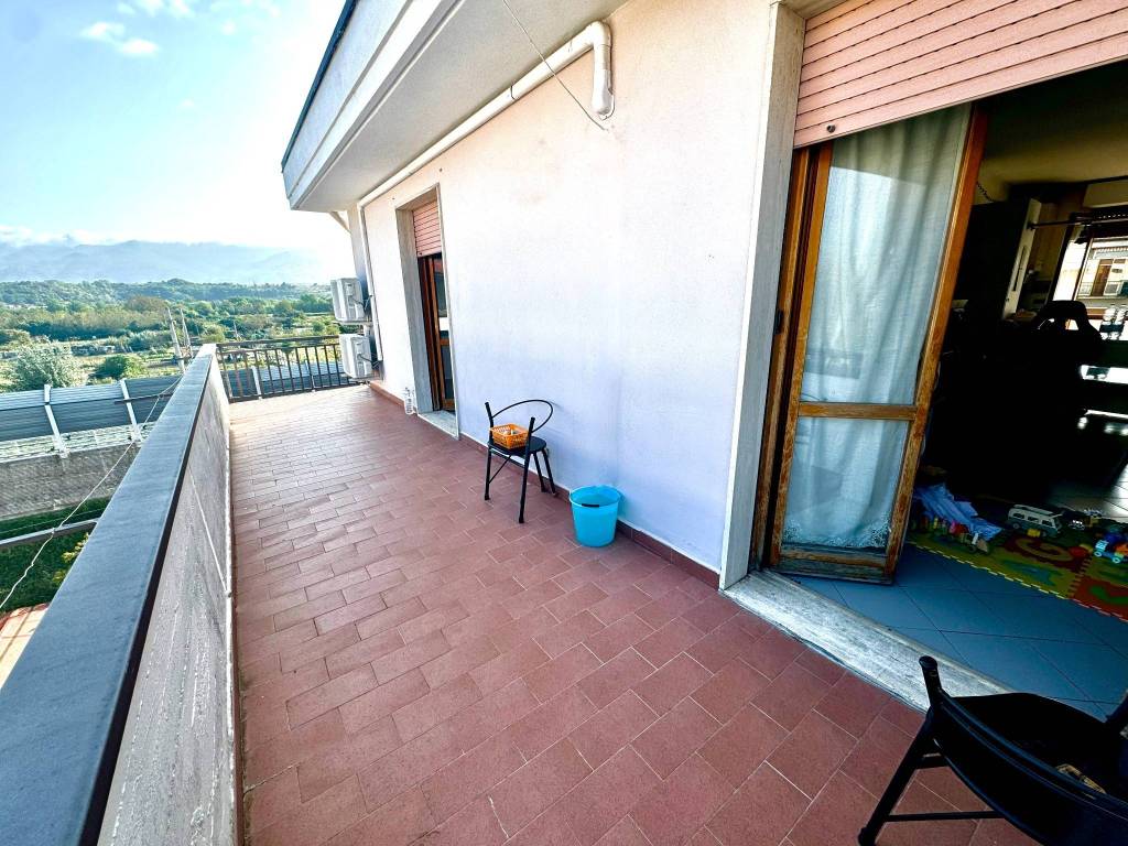 Appartamento a Figline e incisa valdarno in Via Francesco Petrarca - Foto 3