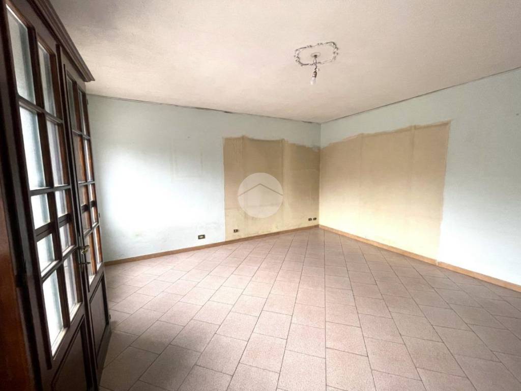 Rustico / casale a Verona in Via Fracazzole, 30 - Foto 3