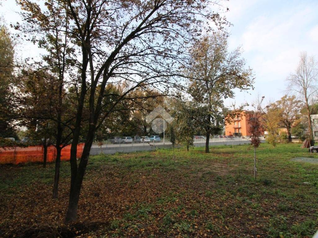 Terreno a Bologna in Via Marco Emilio Lepido, 14 - Foto 2