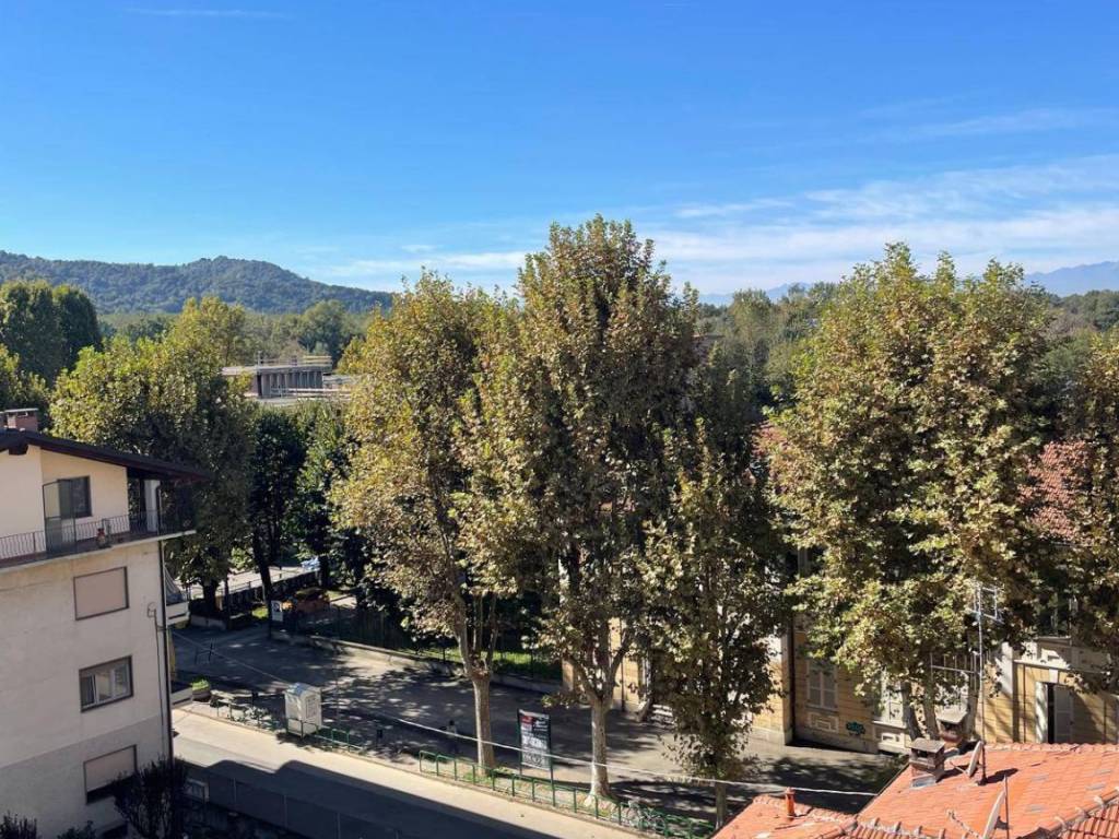Appartamento a Chivasso in Via Basso, 5 - Foto 4