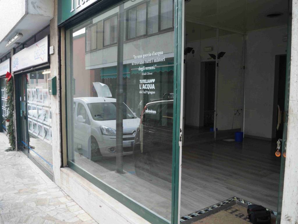 Immobile a Sesto calende in Via dell'Olmo - Foto 4