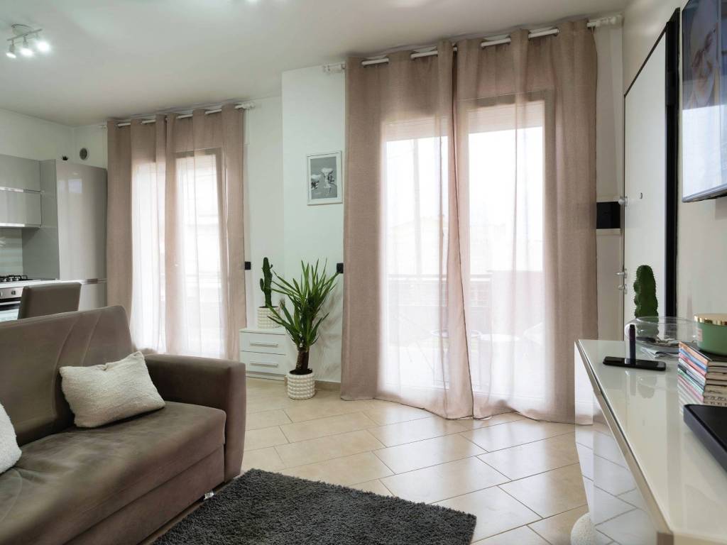 Appartamento a Cisterna di latina in Via Alessandro Scarlatti - Foto 2