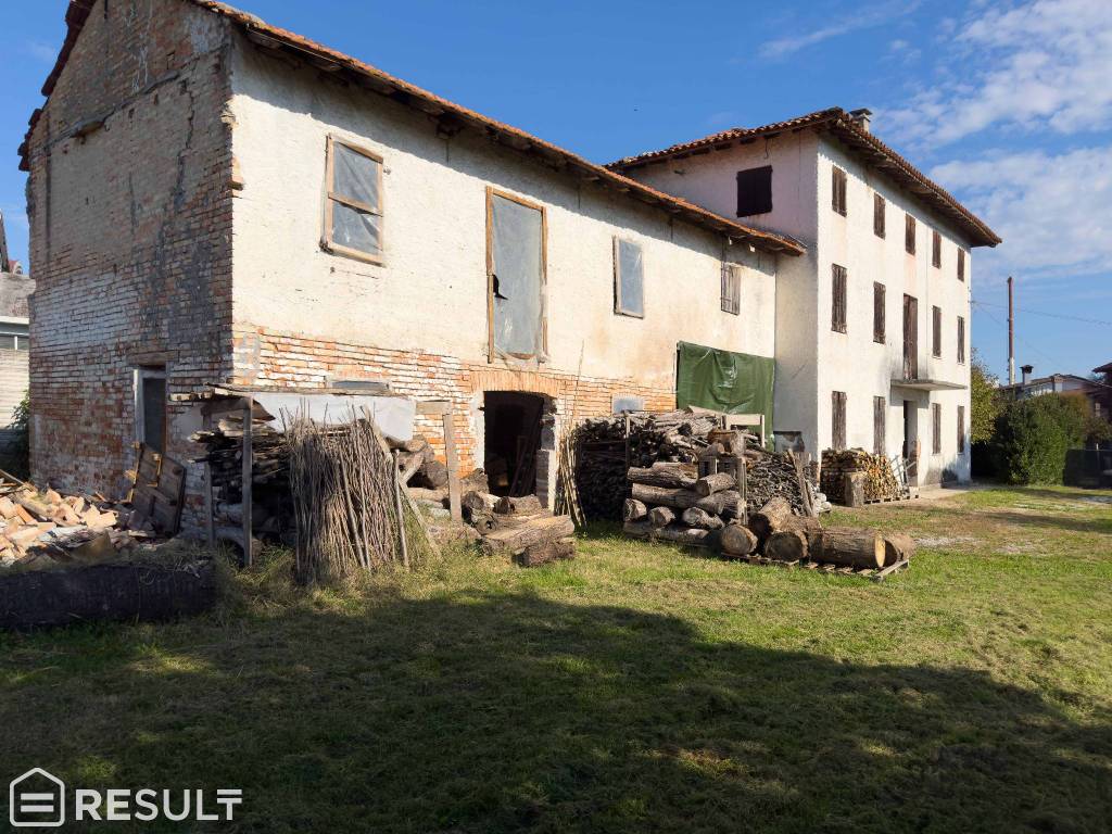 Rustico / casale a Prata di pordenone in Via Camillo Benso di Cavour, 60 - Foto 4