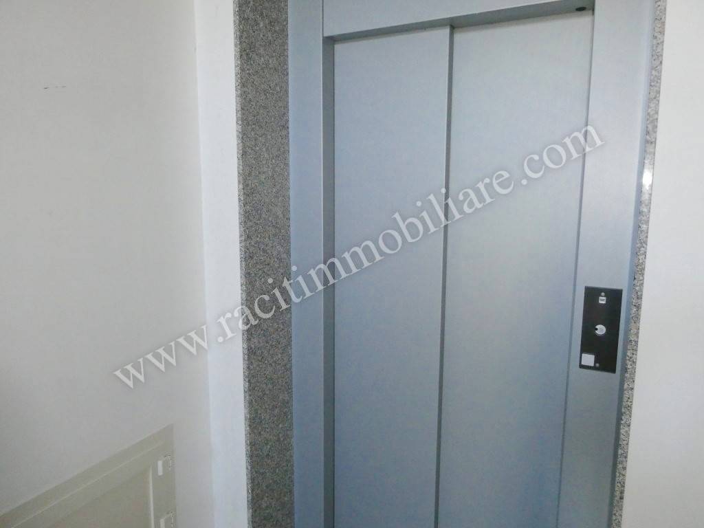 Appartamento a Pozzallo in Viale Asia - Foto 4