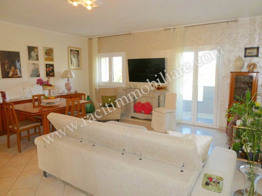 Appartamento a Pozzallo in Viale Asia - Foto 5