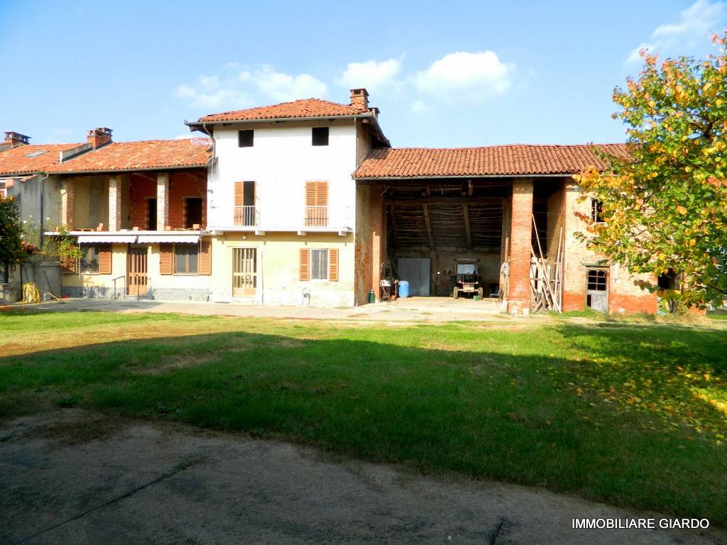 Rustico / casale a Buttigliera d'asti in Via Camillo Benso di Cavour, 31 - Foto 5