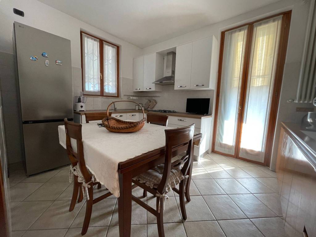 Appartamento a Caronno pertusella - Foto 5