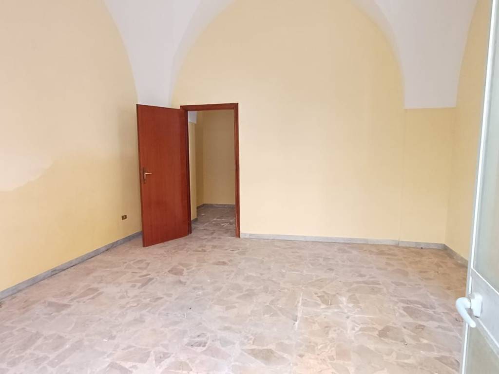 Immobile a Francavilla fontana in Via Giosuè Carducci, 11 - Foto 2