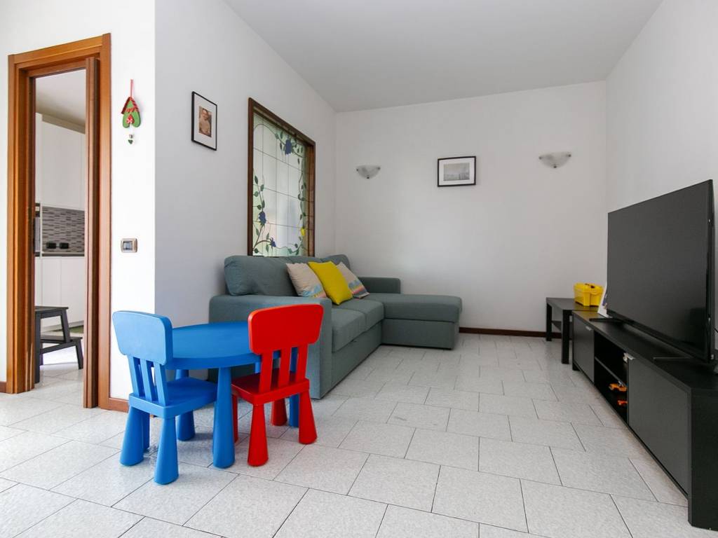 Appartamento a Saronno in Via Leonardo da Vinci - Foto 4