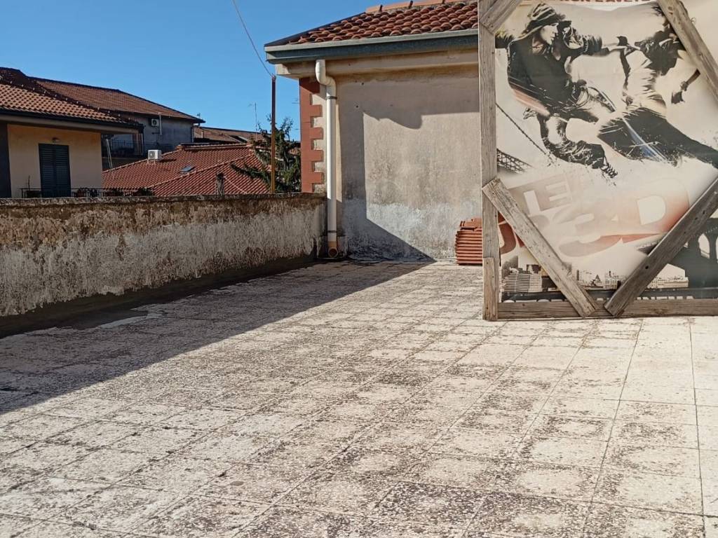 Palazzo / stabile a Mascalucia in Via 20 Settembre - Foto 3