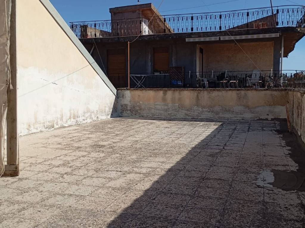 Palazzo / stabile a Mascalucia in Via 20 Settembre - Foto 4