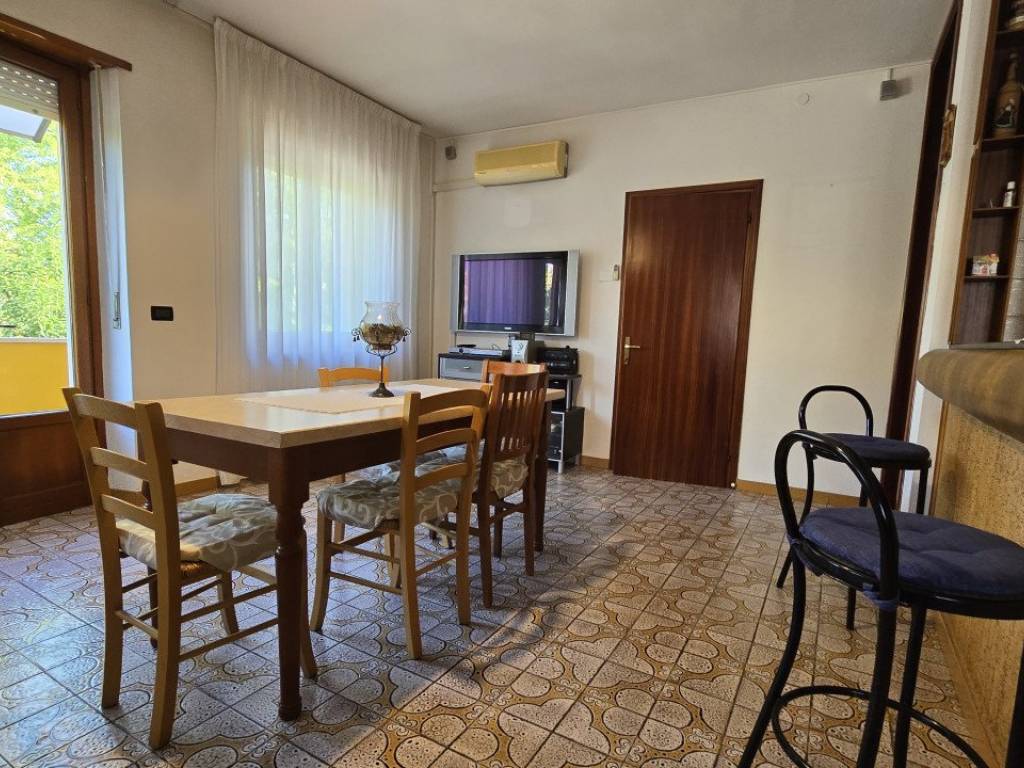 Villa a Este in via Don Luigi Rizzo - Foto 2