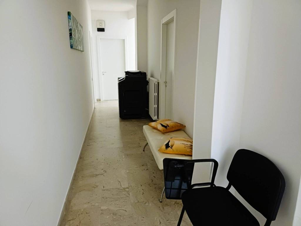 Immobile a Catanzaro in Piazza Antonio Serravalle, 9 - Foto 4