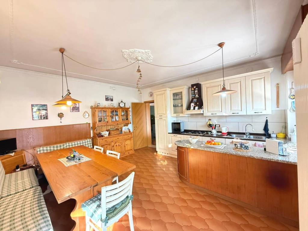 Villa a Montecchio maggiore in Via Covolo Alto - Foto 3