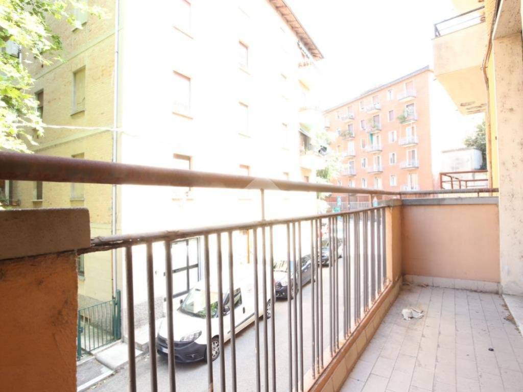 Appartamento a Casalecchio di reno in Via Canonica, 39 - Foto 4