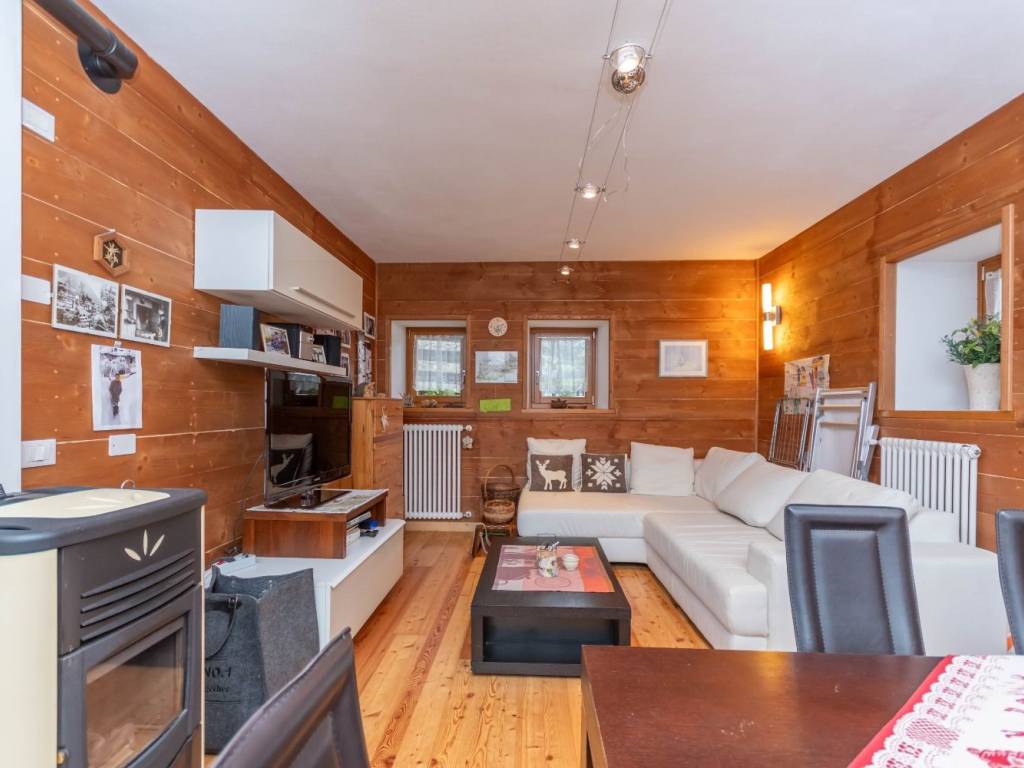 Appartamento a Alleghe in Via Lagusello - Foto 5
