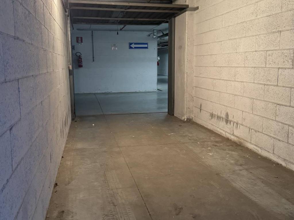 Box / garage a Bologna in Viale Angelo Masini, 26 - Foto 4