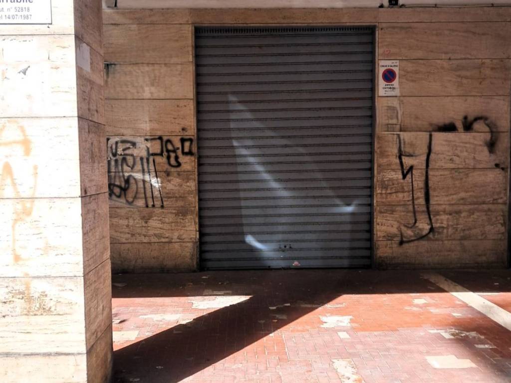 Box / garage a Salerno in Via Ciro d'Amico, 15 - Foto 3
