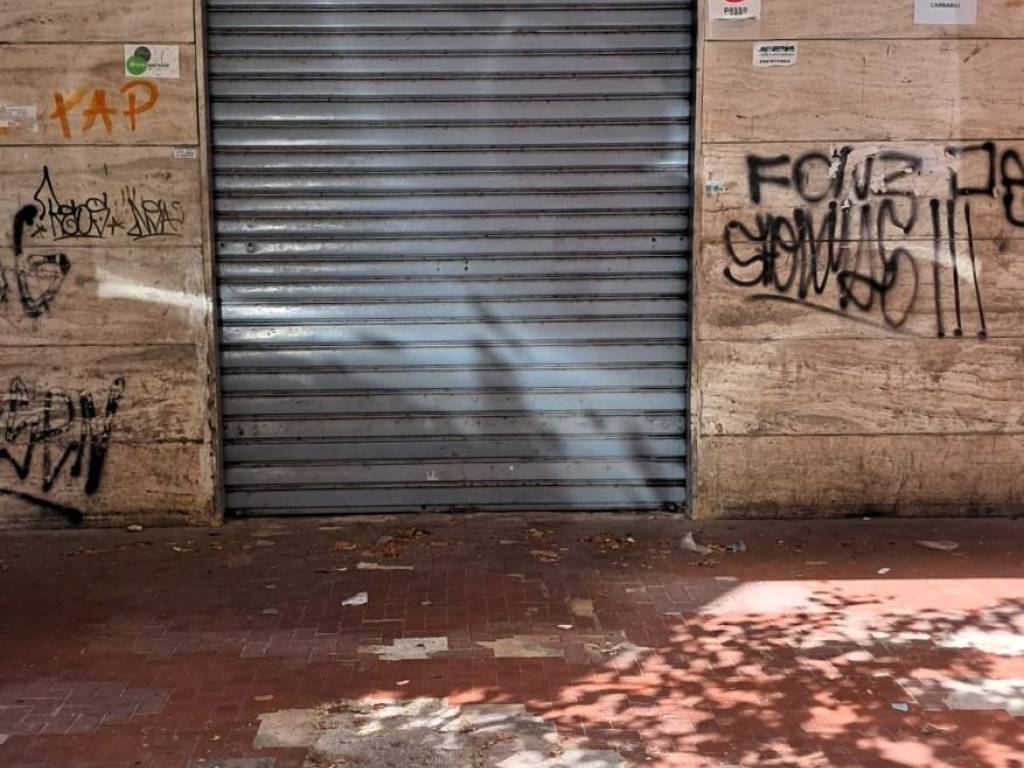 Box / garage a Salerno in Via Ciro d'Amico, 15 - Foto 4