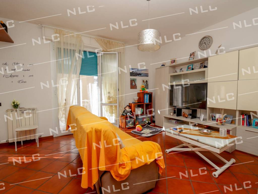 Appartamento a Lavagna in Via Como, 32 - Foto 3