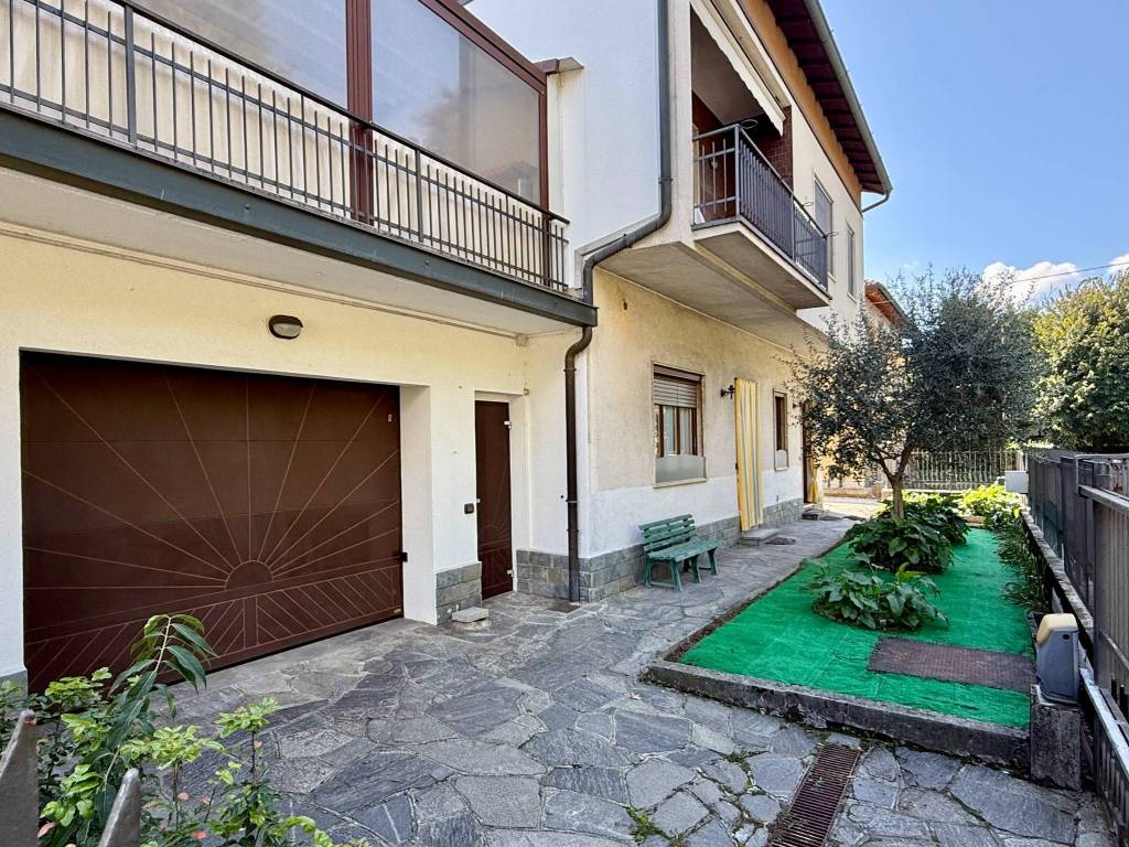 Villa a Merate in Via Monte Grappa, 19 - Foto 3