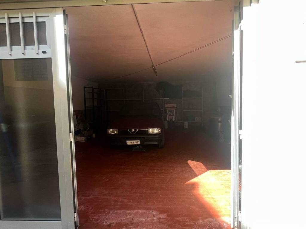 Box / garage a Signa in Via Roma - Foto 3