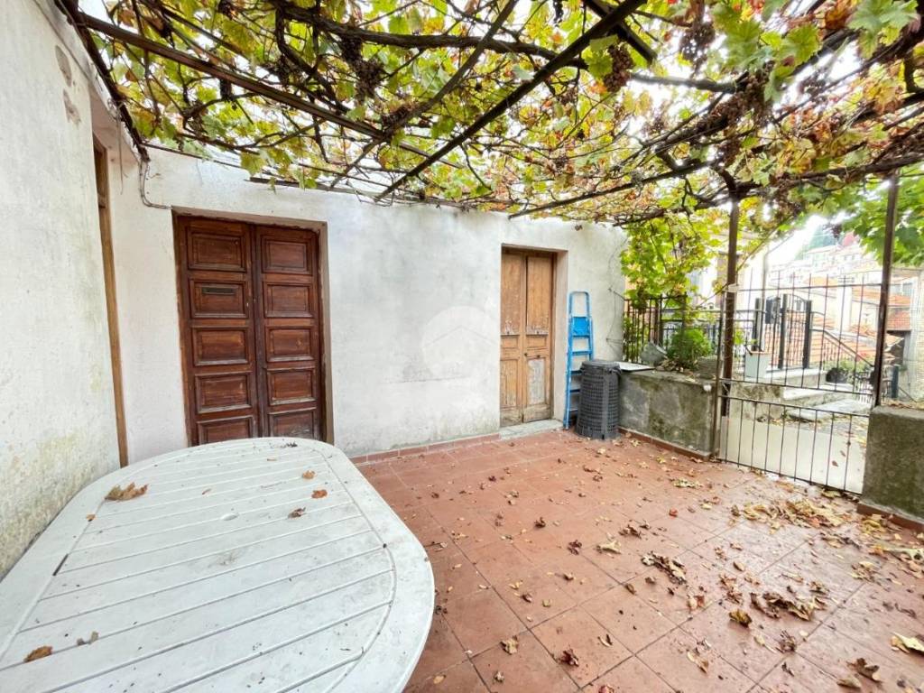 Rustico / casale a Bajardo in Piazza parrocchiale, 6 - Foto 3