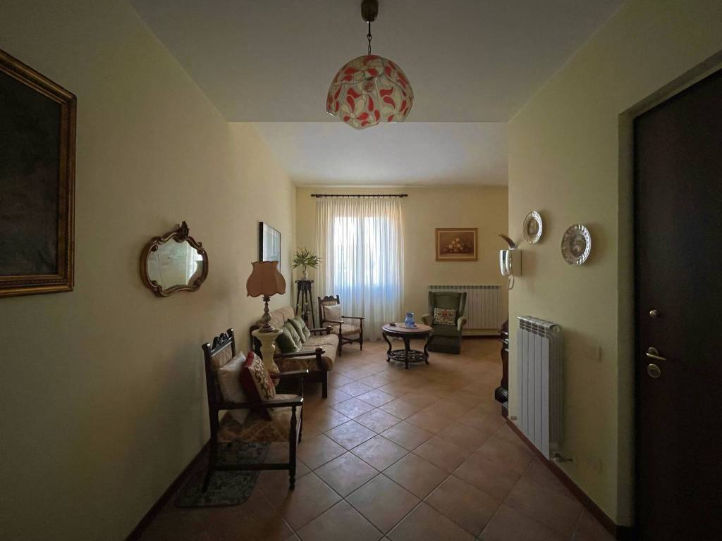 Appartamento a Volpedo in Piazza Libertà - Foto 3